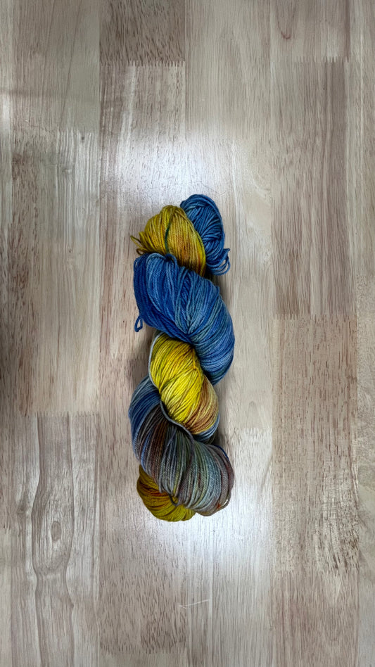 Celestial Swirl – Hand-Dyed 100% Superwash Merino Fingering Yarn