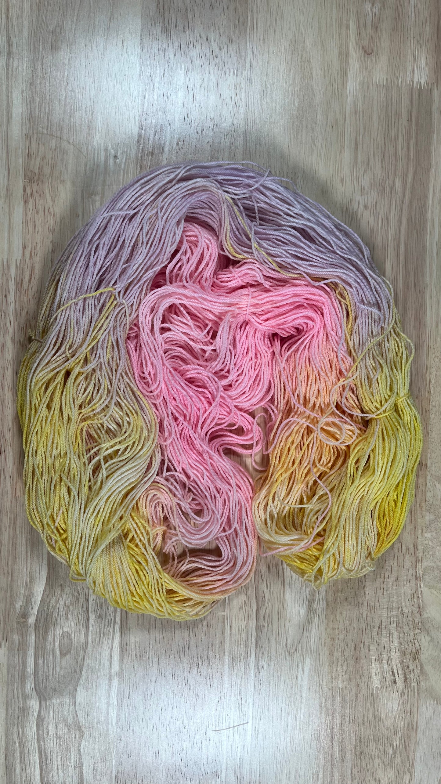 Sunset Sorbet – Hand-Dyed 100% Superwash Merino Fingering Yarn