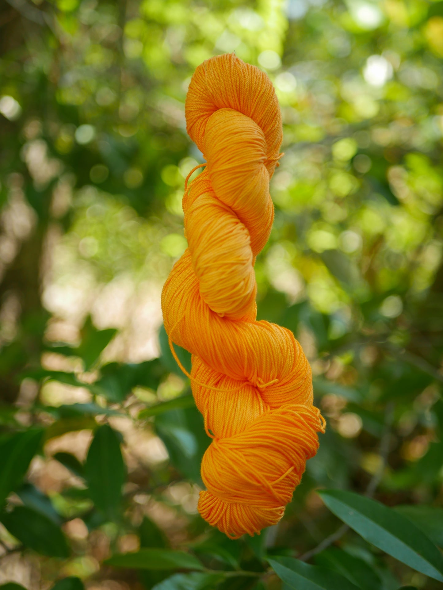 Tangerine Pop – Hand-Dyed Yarn for Summer Projects 🍊☀️🧶
